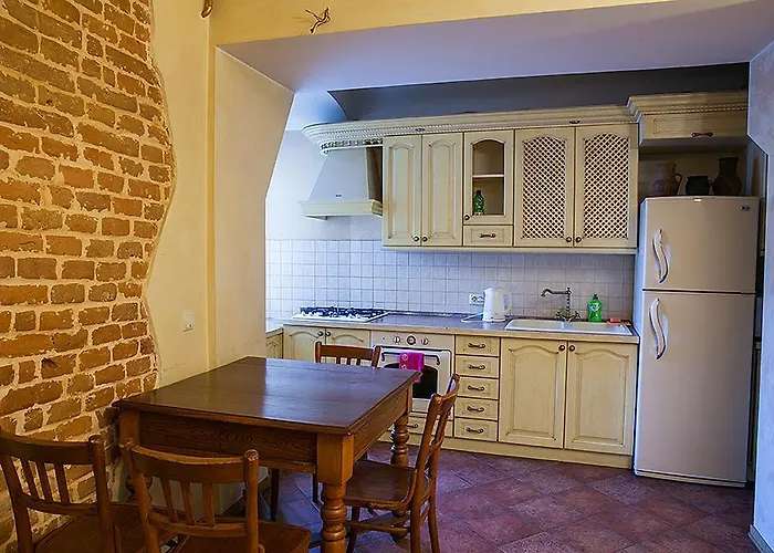 Historic Near Rynor Square Apartmán